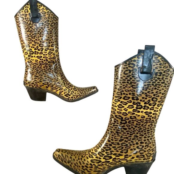 Corkys Leopard Print Winter Boots - Picture 3 of 9